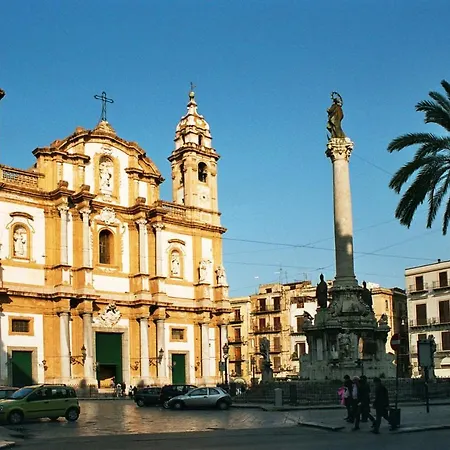 Vucciria 57 Nel Cuore Pulsante Della Movida ! * Palermo