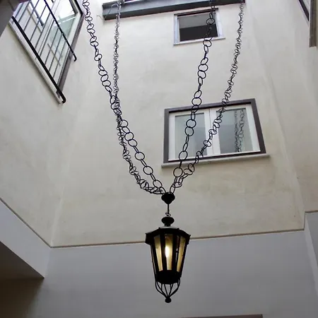 Vucciria 57 Locazione Turistica Nel Cuore Pulsante Della Movida! Apartment